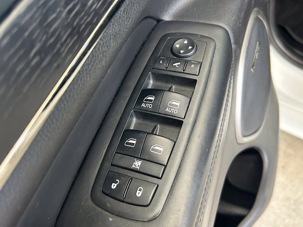 Used 2018 Jeep Grand Cherokee High Altitude RWD image 44
