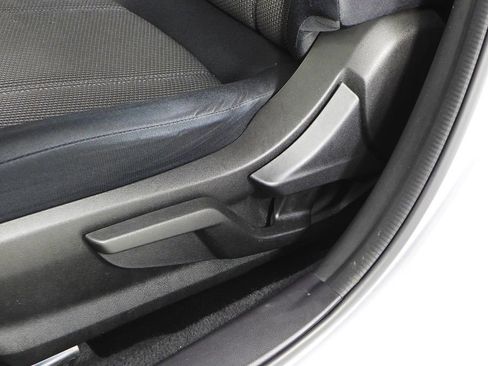 Certified 2023 Subaru Crosstrek 2.0i image 22