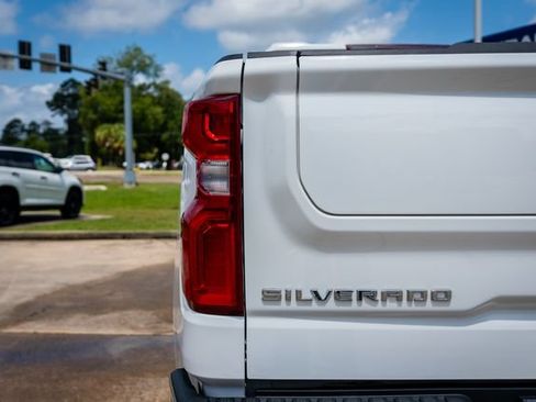 Used 2024 Chevrolet Silverado 1500 LTZ AWD/4WD image 16