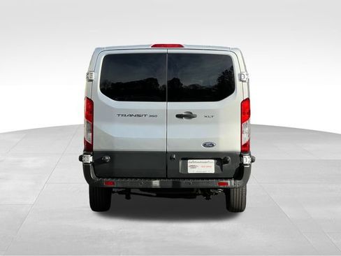 Used 2015 Ford Transit 350 XLT image 4