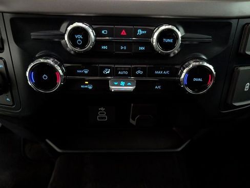 Used 2025 Ford F150 XLT w/ Equipment Group 301A Standard image 22