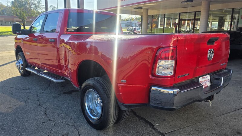Used 2024 RAM 3500 Big Horn AWD/4WD image 8