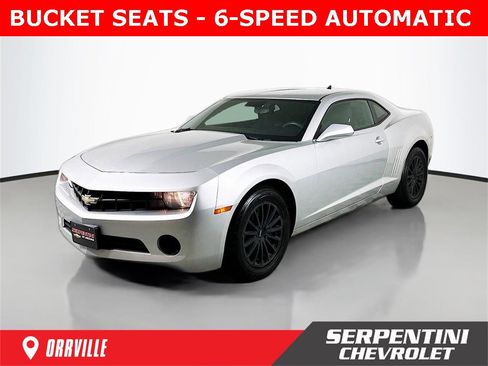 Used 2010 Chevrolet Camaro LS image 1