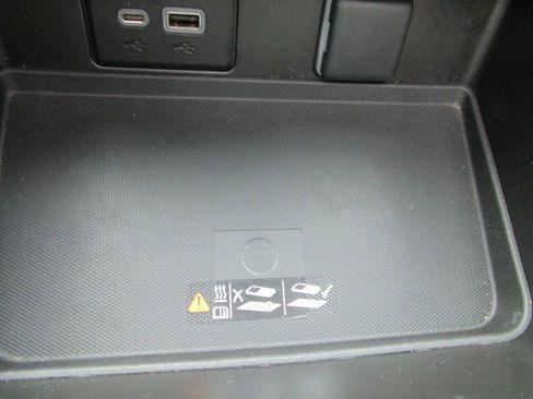 Used 2023 Chevrolet Tahoe LT image 45