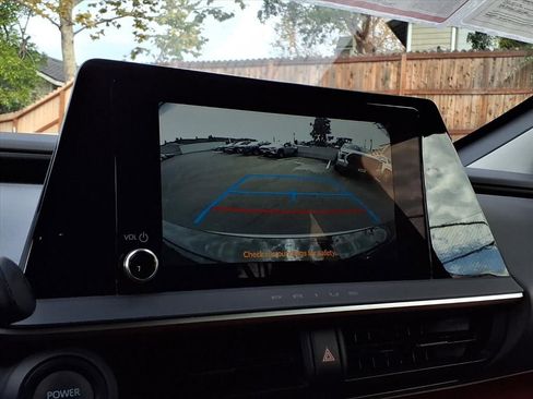 Used 2023 Toyota Prius Prime image 8