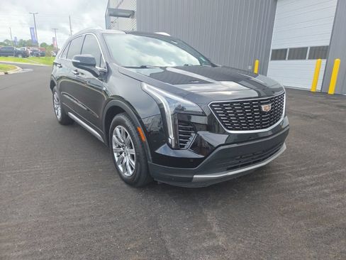 Used 2019 Cadillac XT4 Premium Luxury w/ Technology Package AWD/4WD image 1