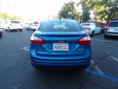 Used 2016 Ford Fiesta SE FWD image 9