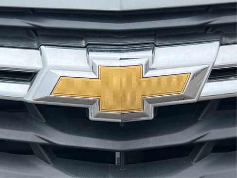 Used 2024 Chevrolet Equinox LT image 37