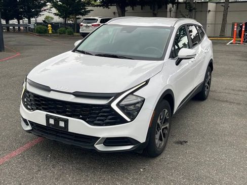 Certified 2023 Kia Sportage EX AWD/4WD image 3