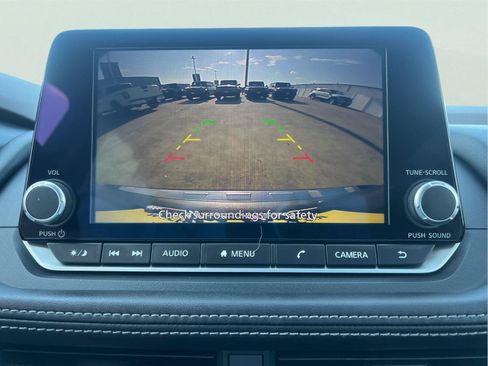 Used 2023 Nissan Rogue SV w/ SV Premium B Package FWD image 40