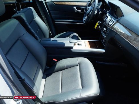 Used 2014 Mercedes-Benz E 350 4MATIC Wagon w/ Premium 1 Package image 32