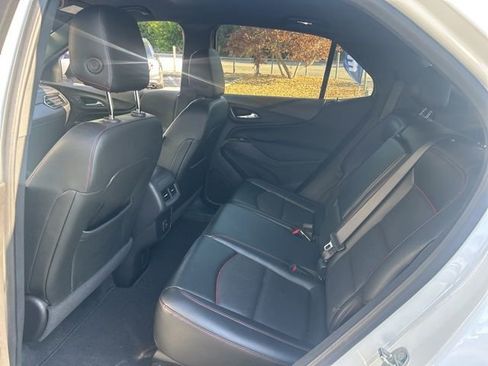 Used 2023 Chevrolet Equinox RS w/ RS Leather Package FWD image 10
