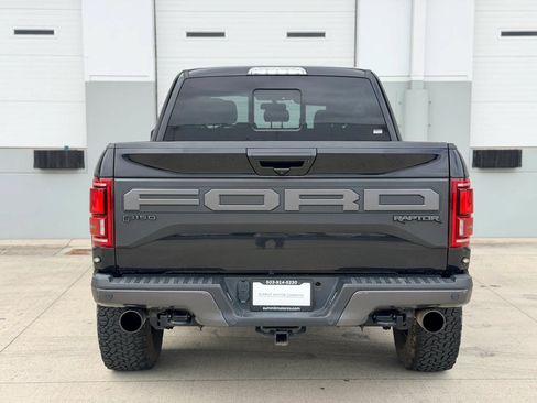 Used 2019 Ford F150 Raptor w/ Equipment Group 802A Luxury AWD/4WD image 4