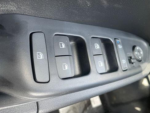 New 2026 Hyundai Venue SEL image 19