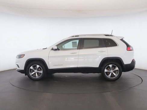 Used 2019 Jeep Cherokee Limited w/ Technology Group AWD/4WD image 20
