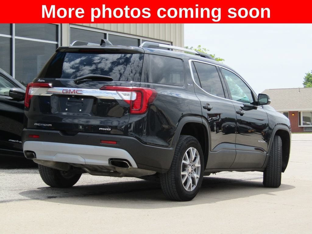 Used 2020 GMC Acadia SLT AWD/4WD image 3