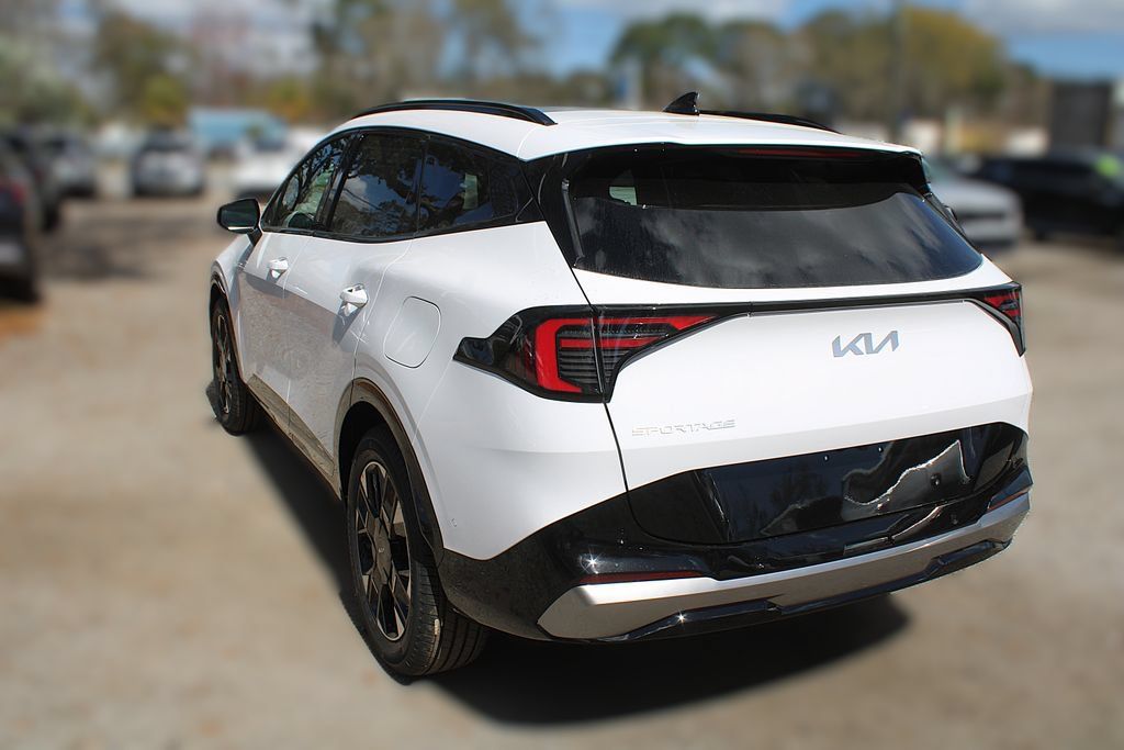New 2027 Kia Sportage SX FWD image 12