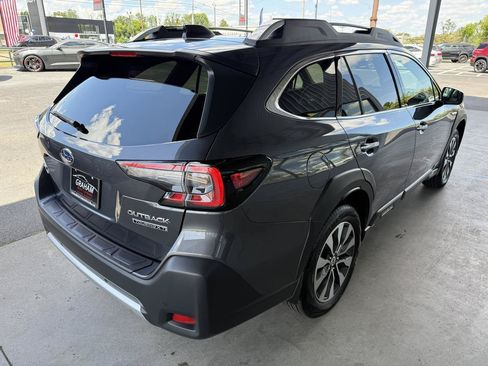 Used 2025 Subaru Outback Touring XT w/ Popular Package #2 AWD/4WD image 4