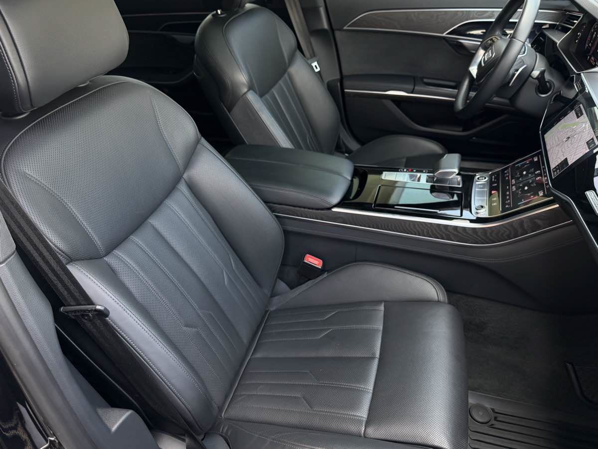 Used 2022 Audi A8 L 3.0T AWD/4WD image 23