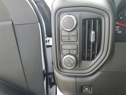 New 2025 GMC Sierra 1500 Pro w/ Graphite Edition image 30