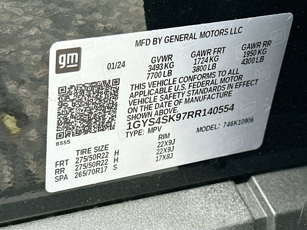 Used 2024 Cadillac Escalade ESV V w/ Heavy-Duty Trailer Package AWD/4WD image 34