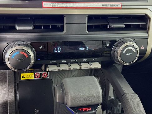 New 2025 Toyota Tacoma TRD Off-Road image 19