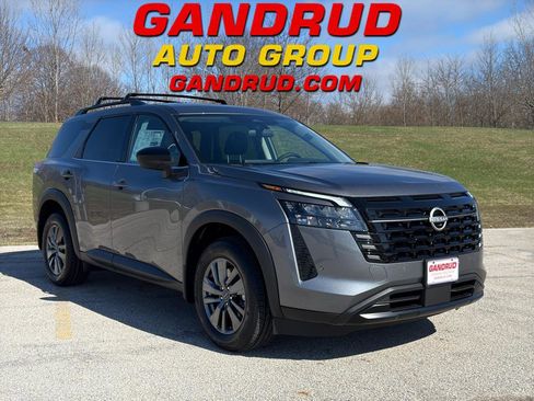 New 2026 Nissan Pathfinder SV image 1