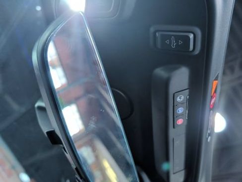 Used 2023 Chevrolet Camaro ZL1 RWD image 32