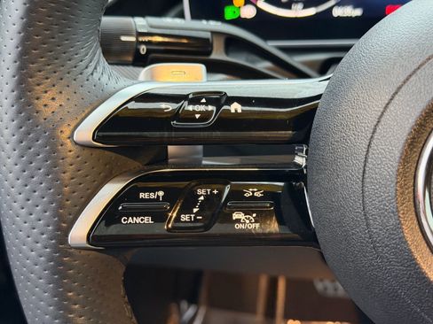 Used 2024 Mercedes-Benz C 300 Sedan image 18