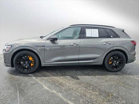 Used 2023 Audi e-tron Chronos w/ Chronos Package AWD/4WD image 6