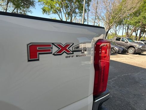 Used 2025 Ford F250 XLT w/ FX4 Off-Road Package AWD/4WD image 19