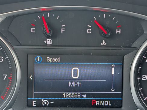 Used 2020 Chevrolet Blazer LT FWD image 8