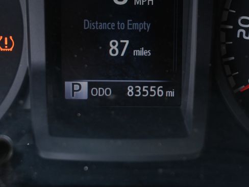 Used 2021 Toyota Tacoma SR w/ SR Convenience Package RWD image 14