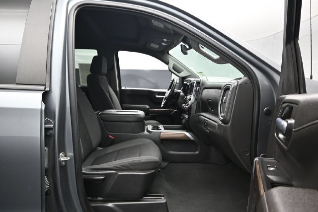 Used 2021 Chevrolet Silverado 1500 RST AWD/4WD image 24