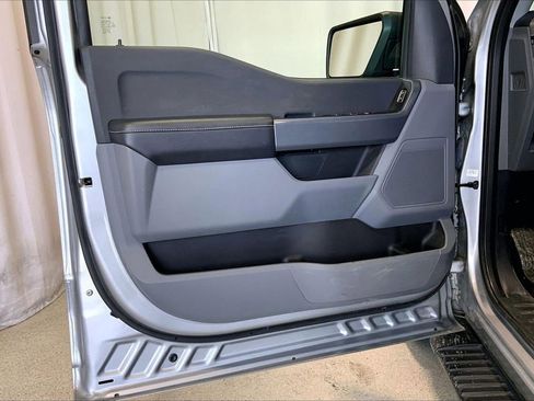 Used 2022 Ford F150 XLT w/ Trailer Tow Package image 21