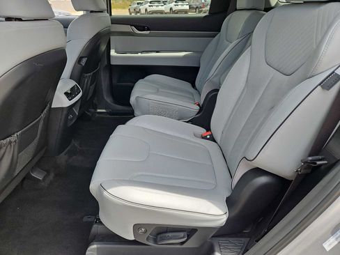 Certified 2025 Hyundai Palisade SEL FWD image 19