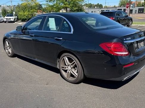 Certified 2017 Mercedes-Benz E 300 4MATIC image 5