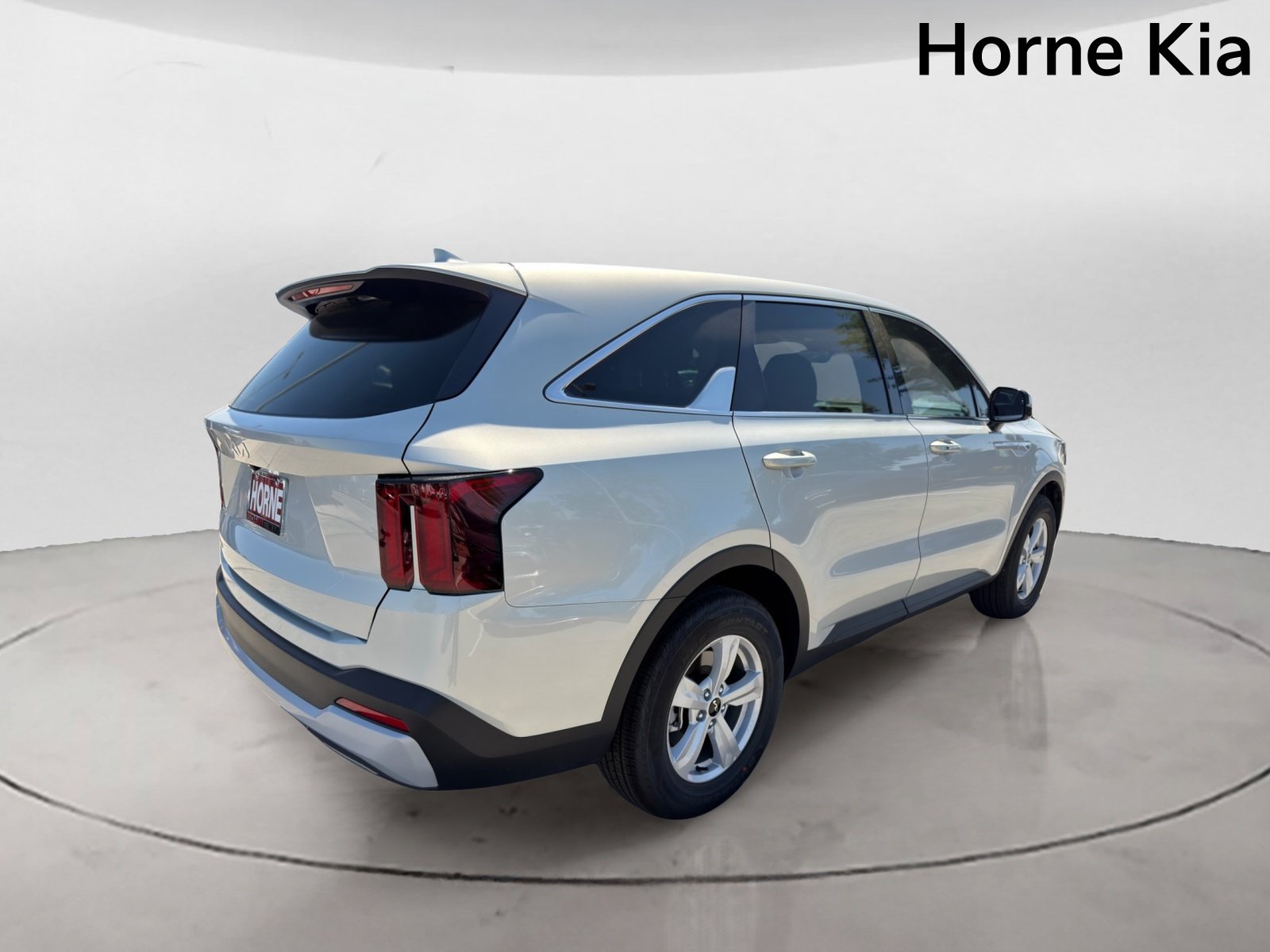 New 2026 Kia Sorento LX FWD image 4