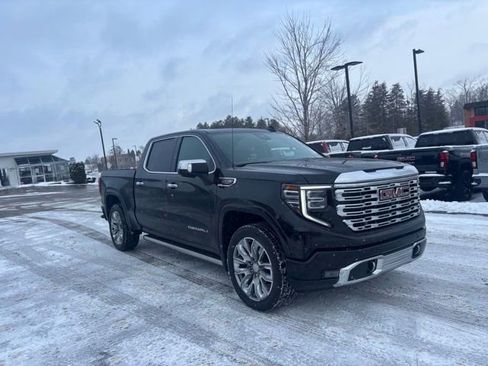 Used 2026 GMC Sierra 1500 Denali w/ Denali Reserve Package image 4