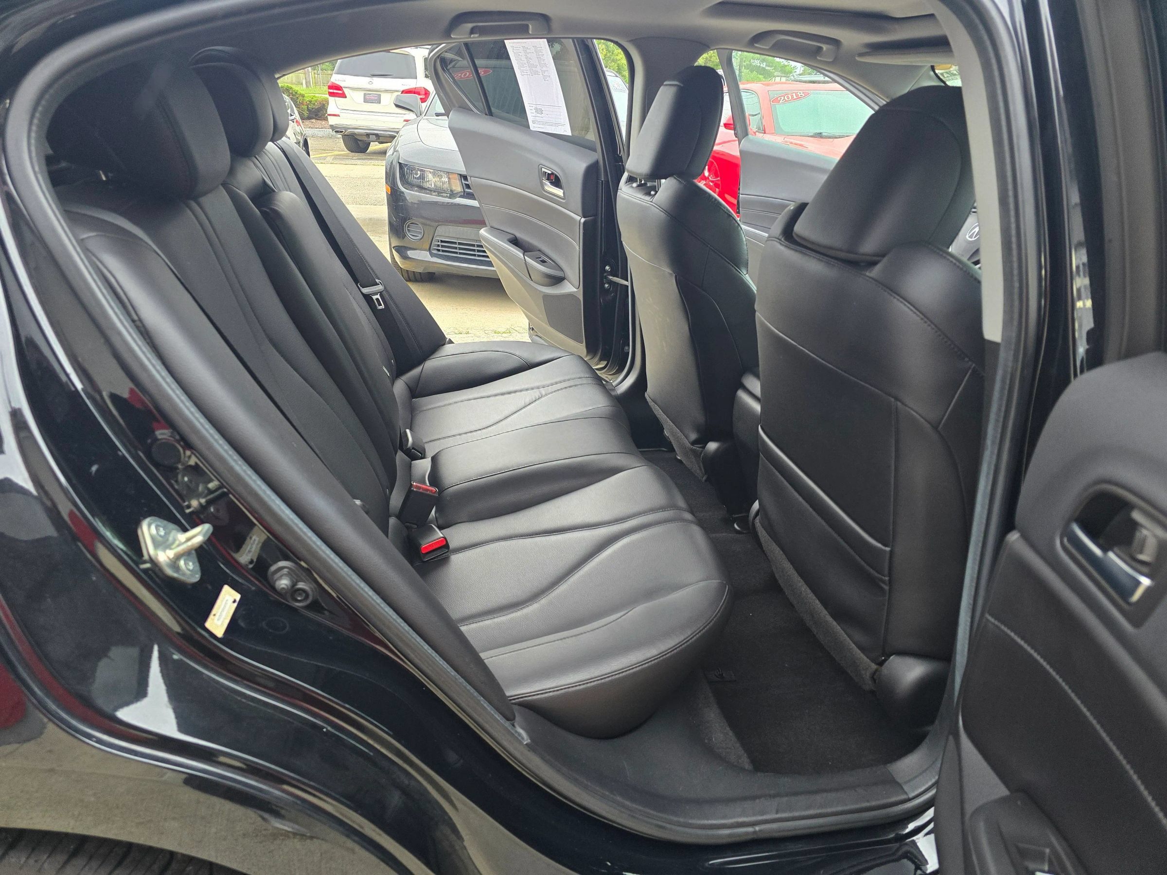 Used 2019 Acura ILX FWD image 11