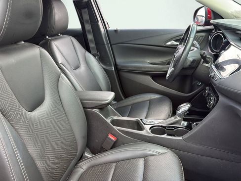 Used 2023 Buick Encore GX Essence w/ Experience Buick Package FWD image 27