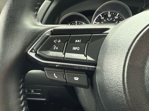 Used 2019 MAZDA CX-5 Touring image 17