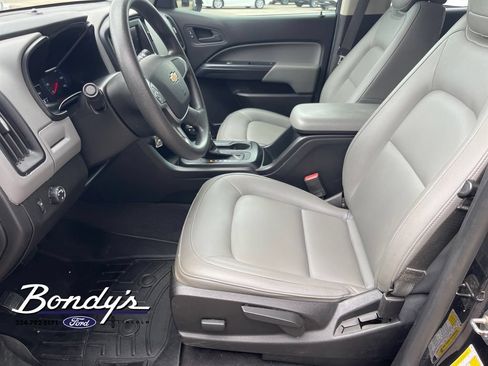 Used 2020 Chevrolet Colorado W/T w/ WT Convenience Package RWD image 10