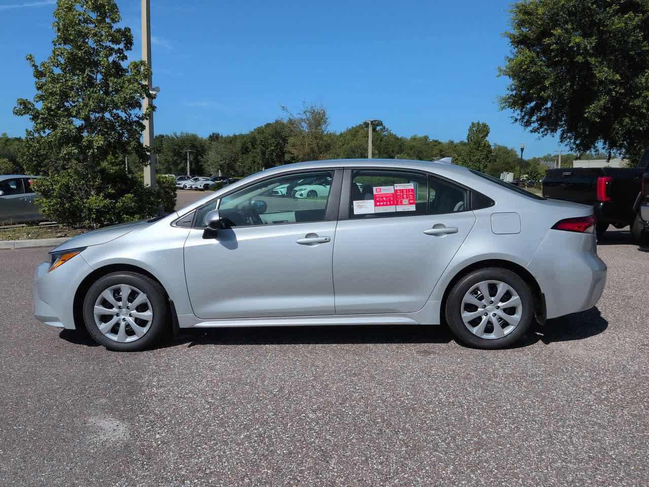 New 2027 Toyota Corolla LE FWD image 3