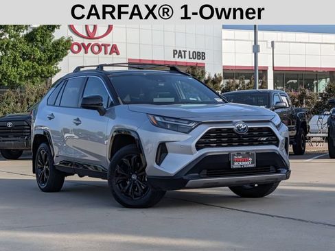 Used 2023 Toyota RAV4 XSE AWD/4WD image 2