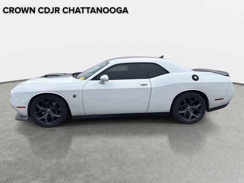Used 2018 Dodge Challenger R/T Scat Pack image 2