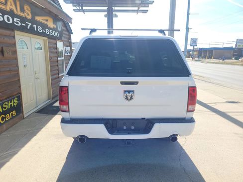 Used 2014 RAM 1500 Express image 4