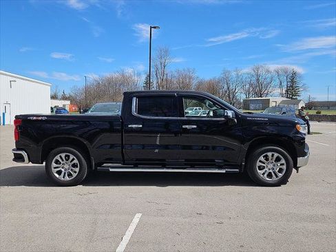 Used 2025 Chevrolet Silverado 1500 LTZ w/ LTZ Convenience Package II AWD/4WD image 26