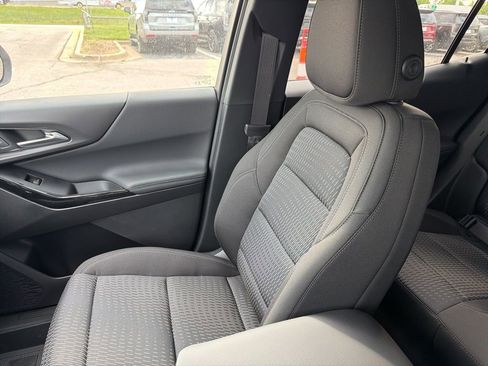 New 2026 Chevrolet Equinox LT AWD/4WD image 32