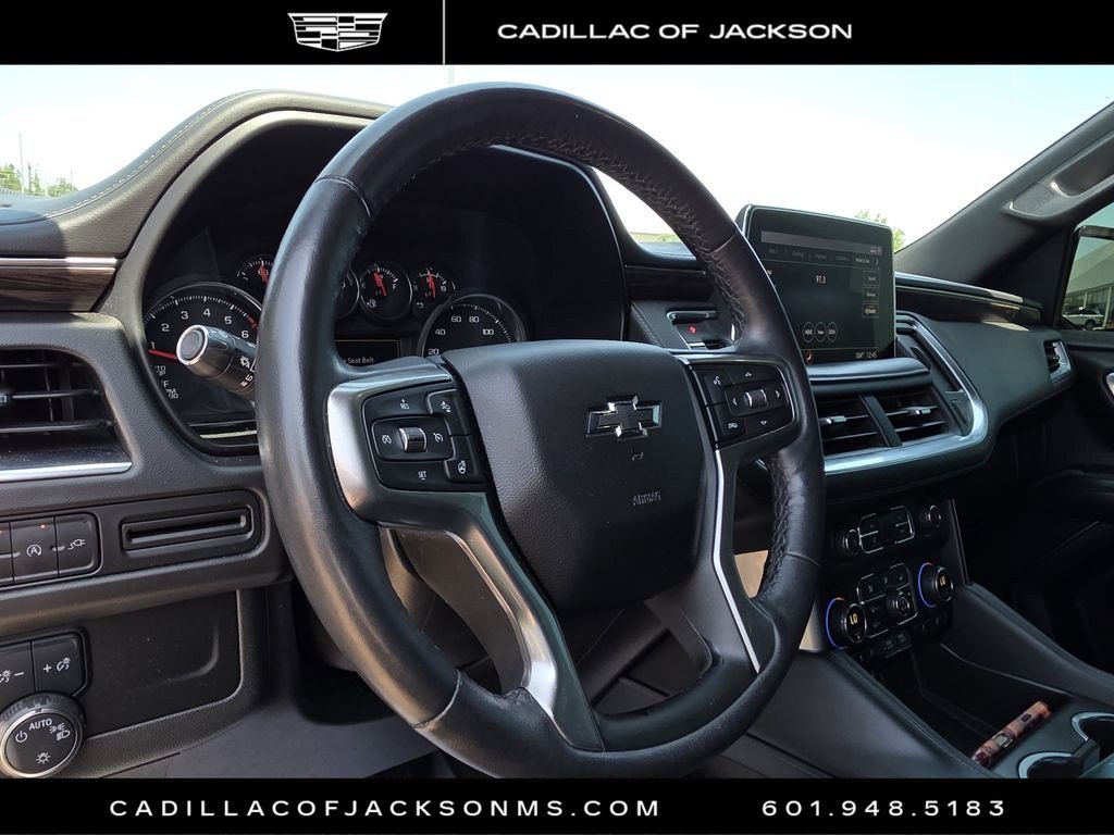 Used 2021 Chevrolet Tahoe Z71 w/ Luxury Package AWD/4WD image 8